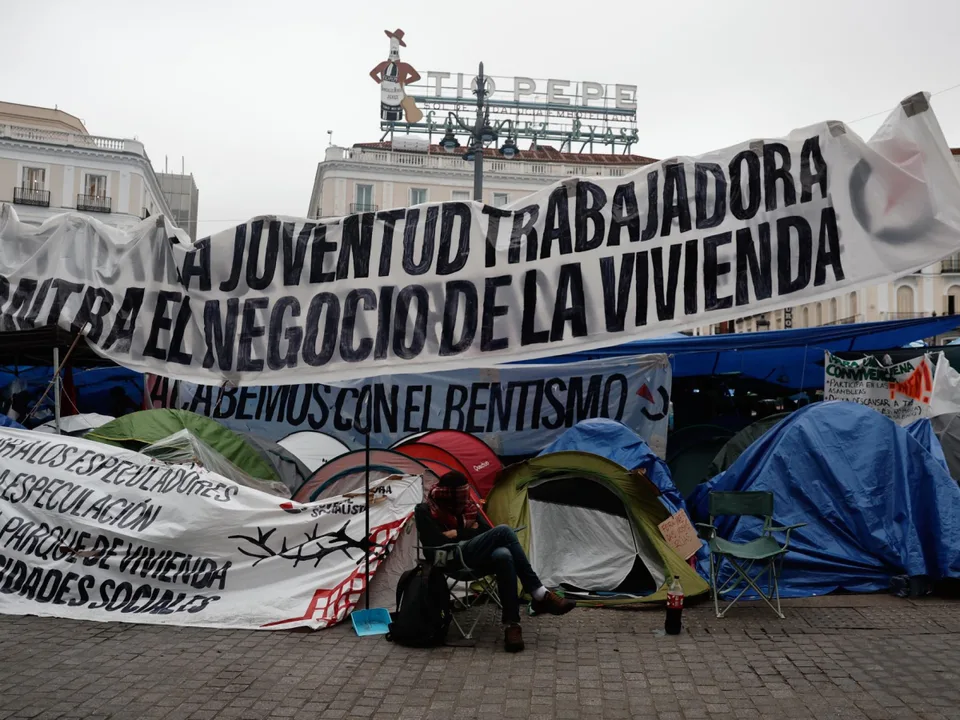 La huelga general por vivienda y salarios entra en la campaña del 29N y abre una disputa sobre su encaje jurídico