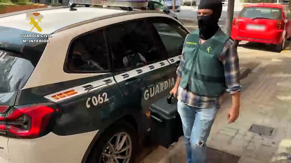 Fotografía real del operativo de Guardia Civil sobre el presunto promotor de Blocus en Picanya el 30 de octubre de 2026
