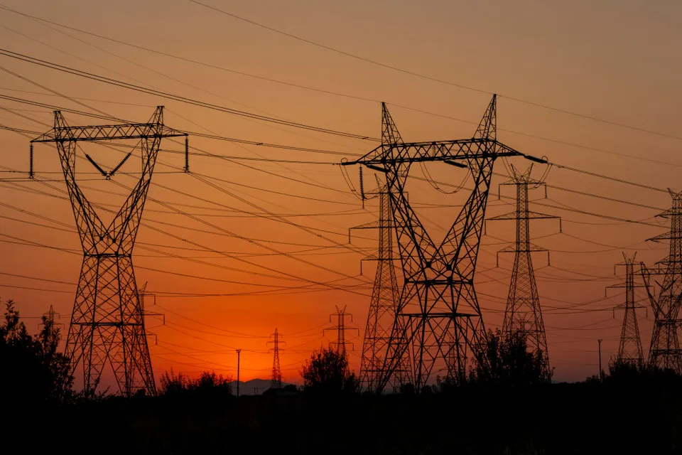 Portugal estrena octubre con energía más cara: sube el gas regulado y cambian las tarifas eléctricas